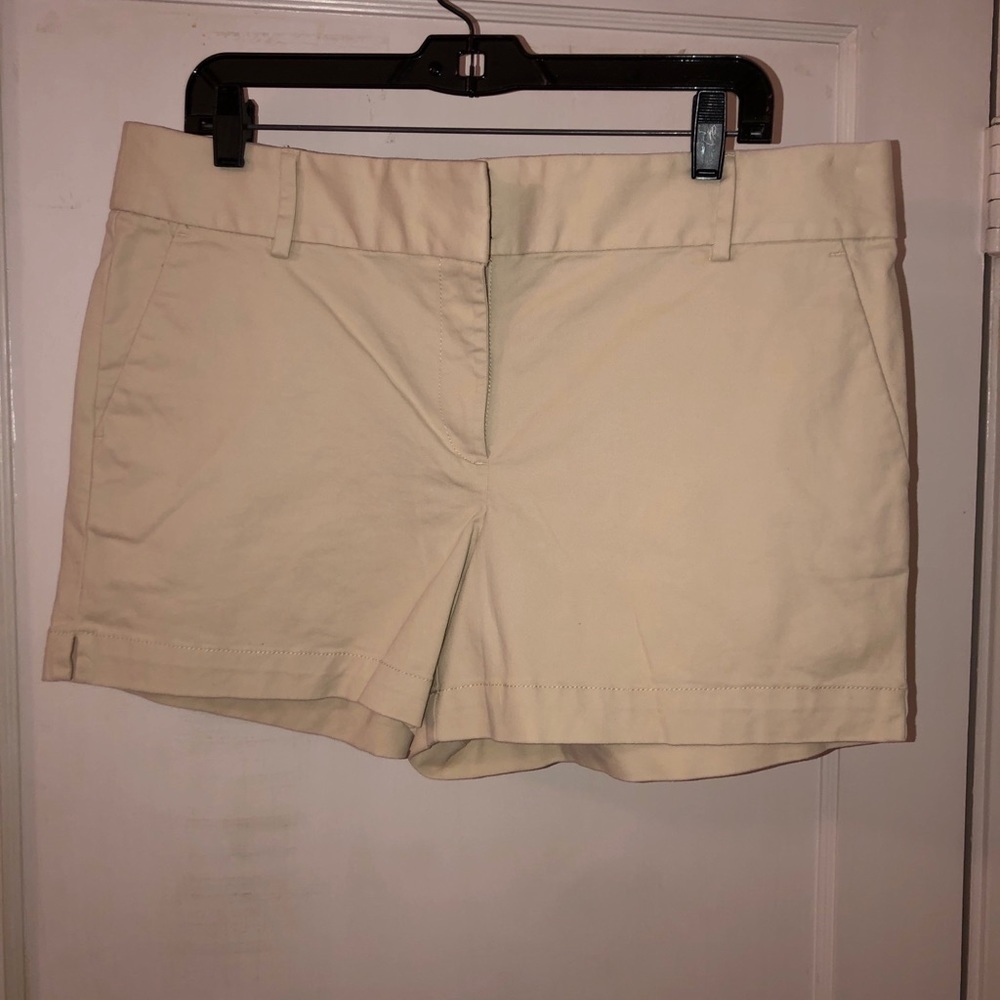 Loft 4 in. inseam shorts-NWOT